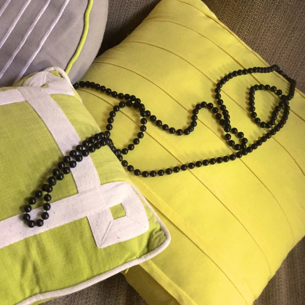 Vintage long beaded necklace Coachella festival Sunday brunch farmer’s market